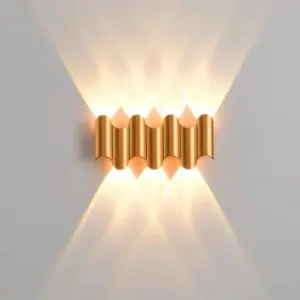 WeatherGuard - Aluminum Outdoor Lamp