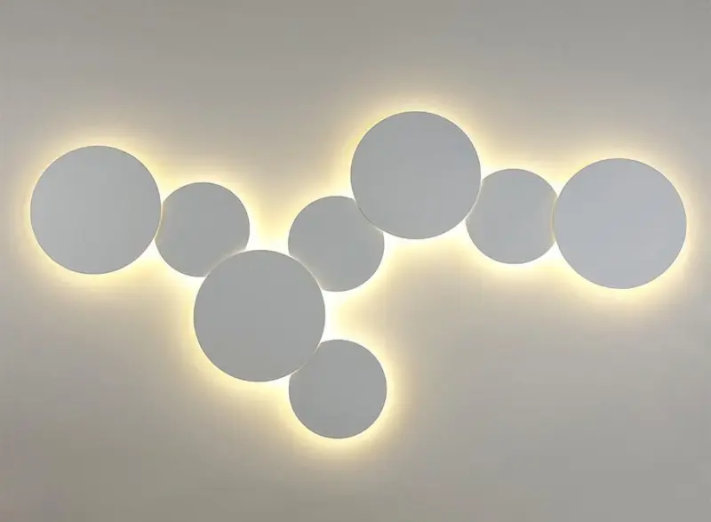 PUCK WALL ART Fluorescent wall light