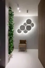PUCK WALL ART Fluorescent wall light
