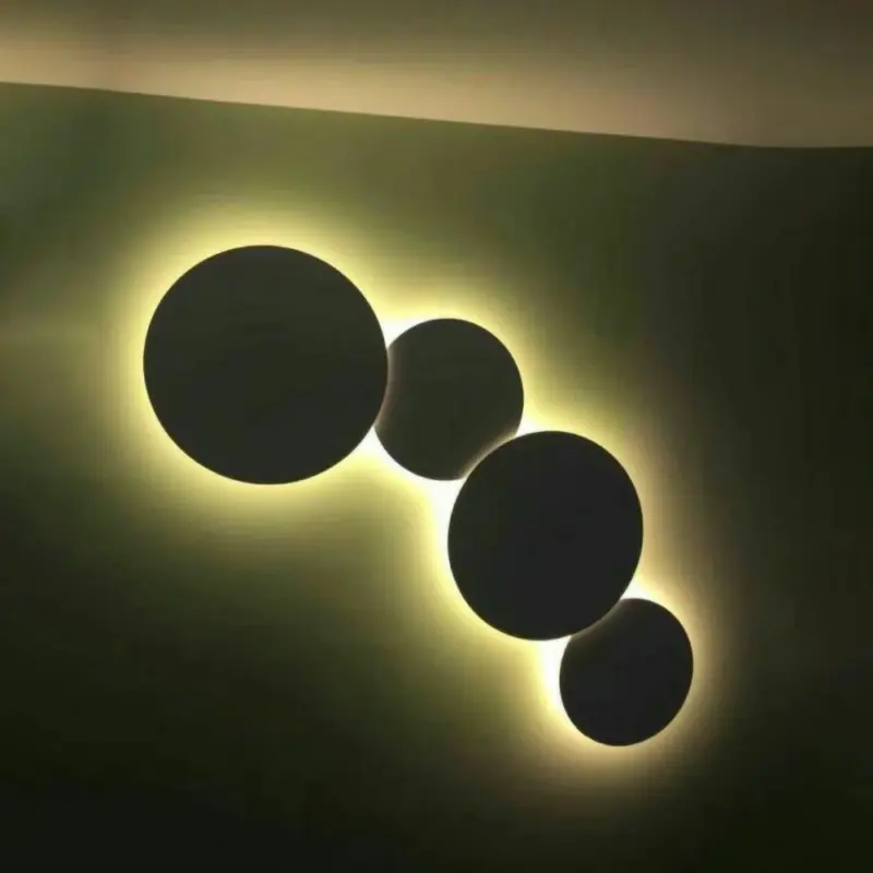 PUCK WALL ART Fluorescent wall light