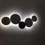 PUCK WALL ART Fluorescent wall light