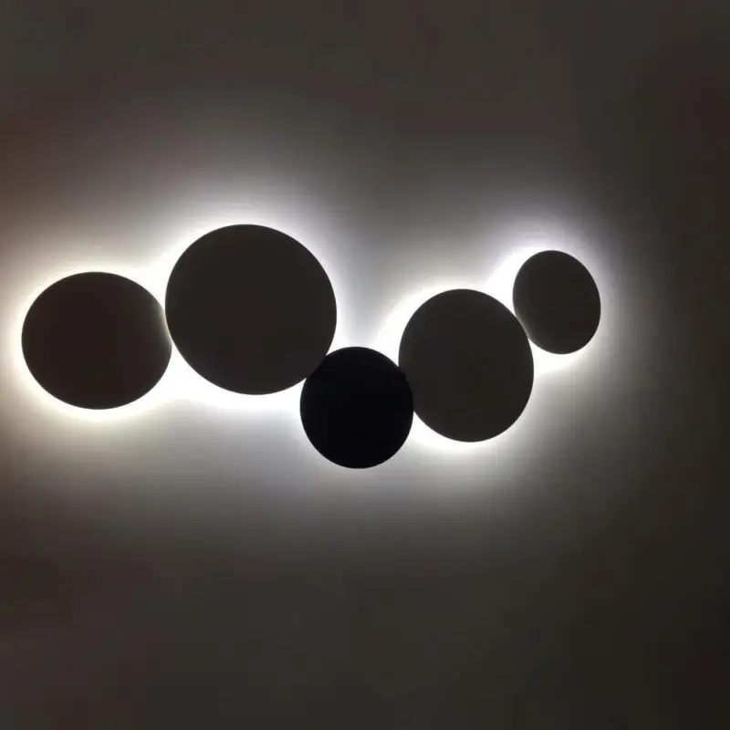 PUCK WALL ART Fluorescent wall light