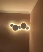 PUCK WALL ART Fluorescent wall light