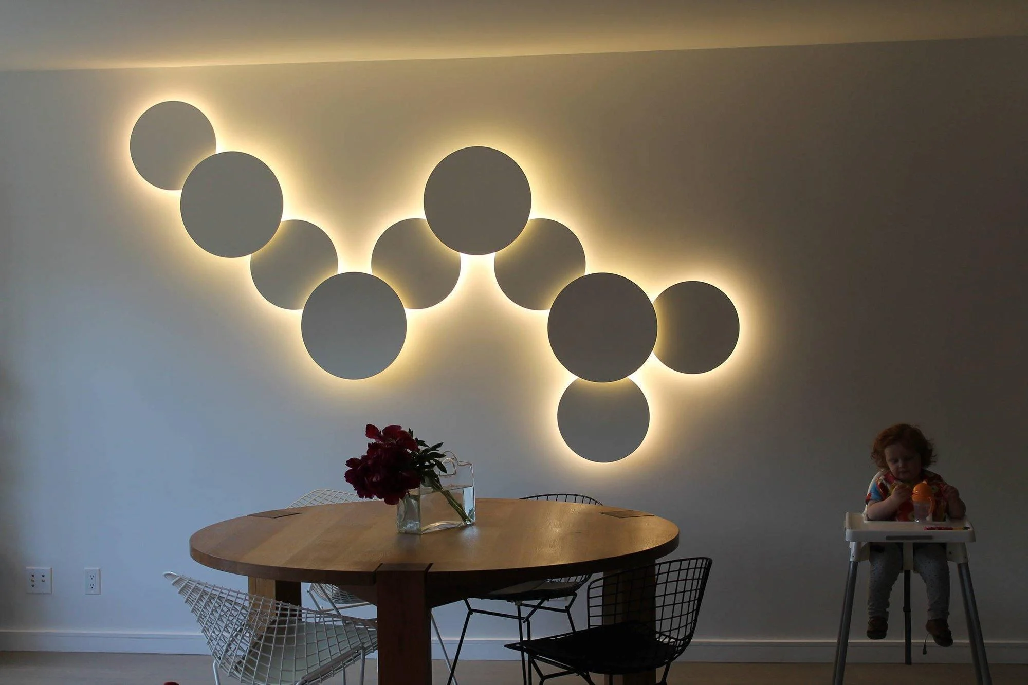 Puck Wall Art Fluorescent Wall Light 72