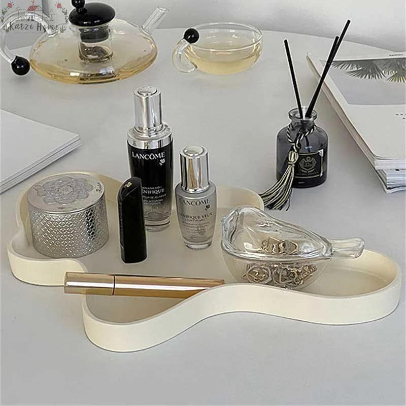 Pastel Aesthetic Irregular Decorative Acrylic Bed Tray -