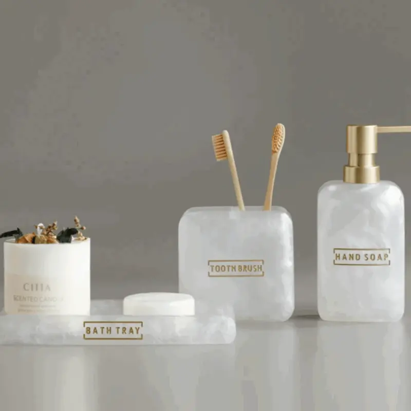 Pearl 3 Piece Bathroom Set