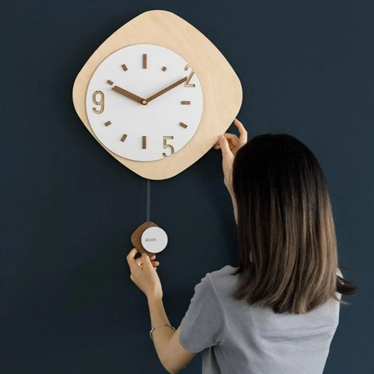 Pendulum Wall Decoration Clock for Lounge -