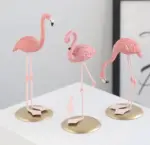 PinkFlamingoFigurine Homeko3