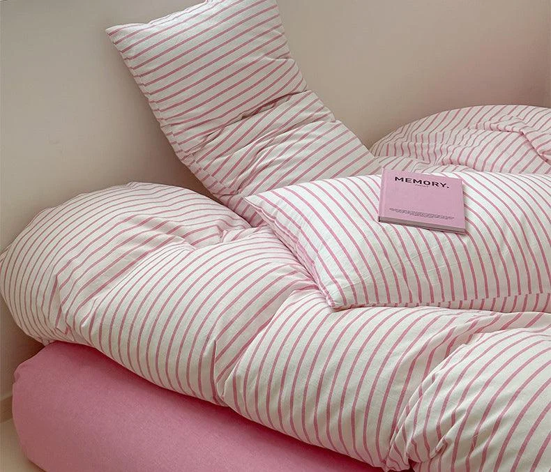 Pinkretrostripesbeddingsetaestheticbedsheets 1