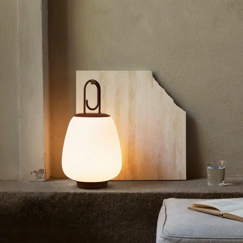 Portable Lantern Outdoor Table Lamp 18 c5f7b99f 5c0b 4096 be56 87c526b4b631