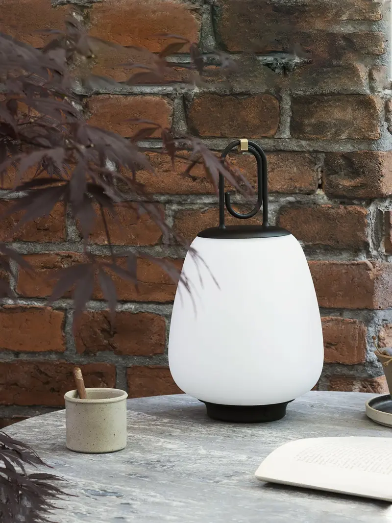 Portable Lantern Outdoor Table Lamp 4 84c30aca bca2 4ce1 8cba fb8e81f34421