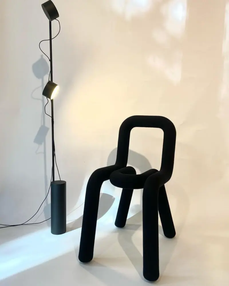 Post Floor Lamp 30 50a4a317 2cf9 489f af5e b907d310b561