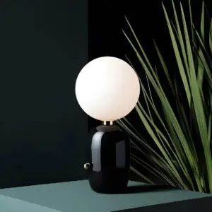 RaisoGlow – Modern Table Lamp with Minimalist Design