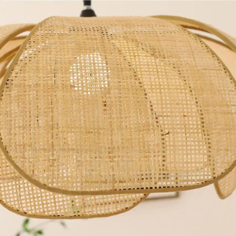 RattanPetalRusticLampShadePendantLight
