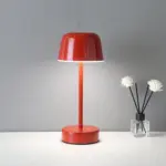 Red 78e10dac fb81 4dc7 aa75 2d9154af300f