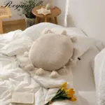 Regina Leuke Kwastje Zachte Ronde Zitkussen Pluizige Kawaii Home Decor Katoen Bed Sierkussen Auto Fauteuil Gebreide.jpg cae54d0f f1dd 46a6 a104 41caa1c655c4