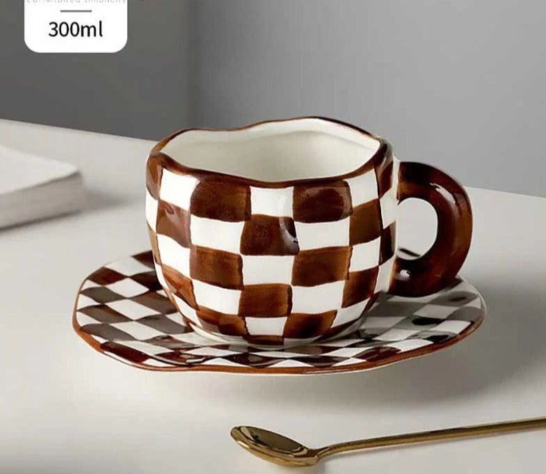 Retro Ceramic Checkered Mug - ISTANBULLU LTD