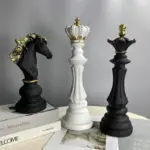 RetroChessStatue Homeko6