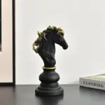 RetroChessStatue Homeko8