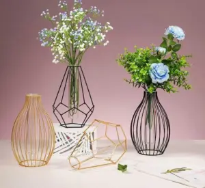 Retro Industrial Metal Wire Silhouette Vases