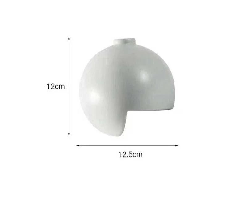 Right-Angle Spherical Sculptural Vase - ISTANBULLU LTD