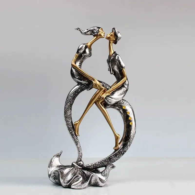 RomanticKissingFigurine-Homeko1 RomanticKissingFigurine Homeko1