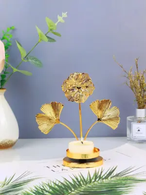 Romantic candle holder| Creates a romantic atmosphere