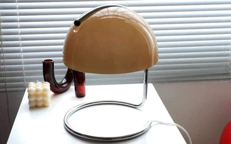 Retro Amber Glass Table Lamp - ISTANBULLU LTD