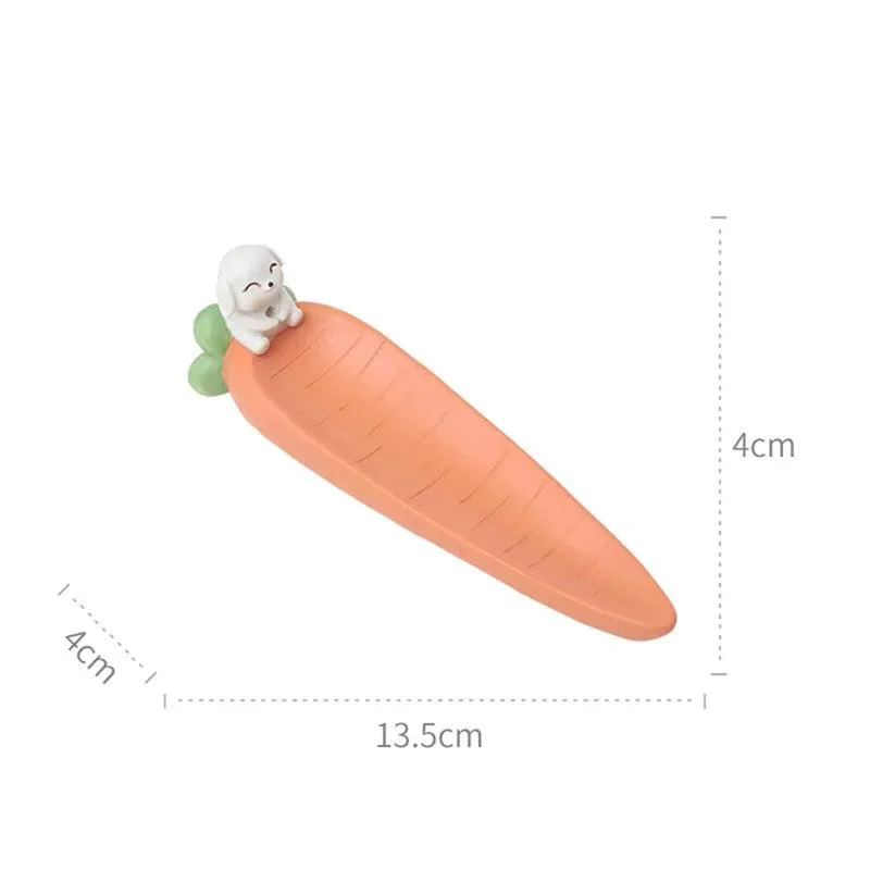 Resin Animal Carrot Leaf Incense Holder - ISTANBULLU LTD