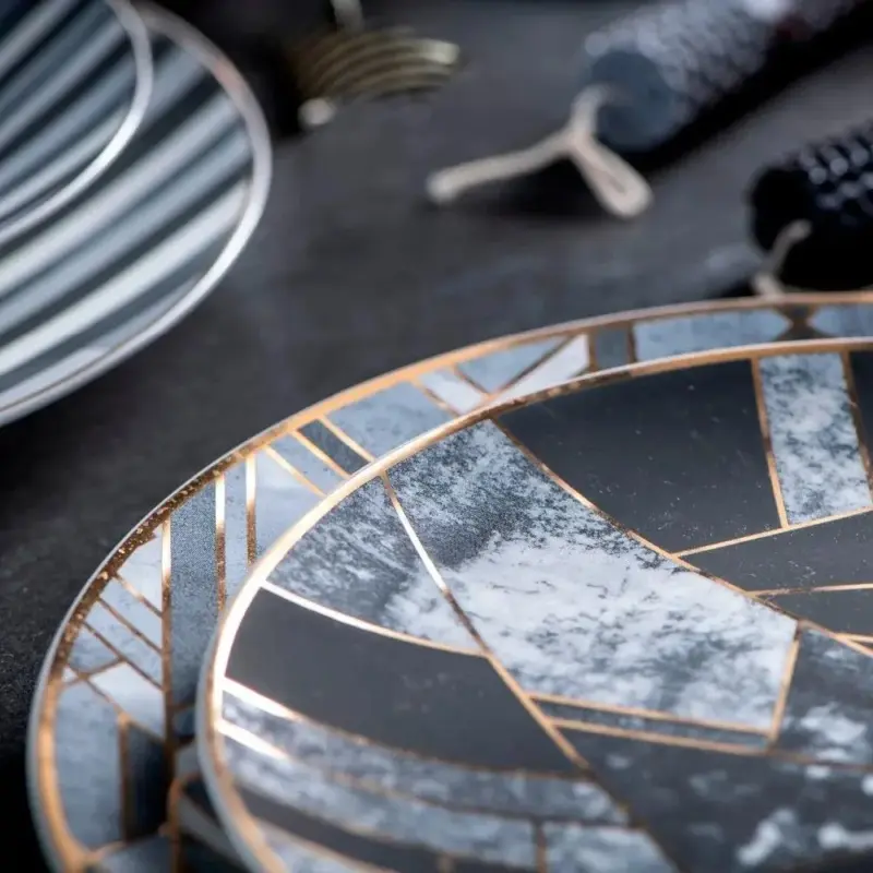 Scandinavian Dinnerware Decorfaure