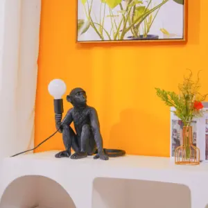 Homeko Resin Table Lamp