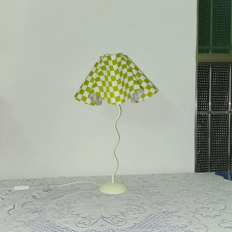 Vintage Squiggle Lamp with Pleated Lampshade - ISTANBULLU LTD