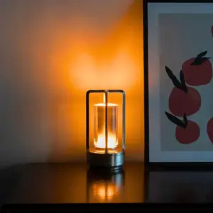 Sleek Crystal Table Lamp