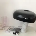 SnoopyTableLamp45 76e8d016 f65a 4f7b b462 aa6ab65a16e6