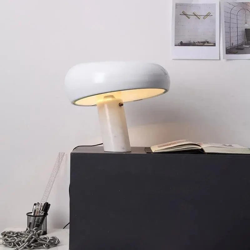 Snoopy Marble Table Lamp 8