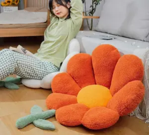 Soft Plush Daisy Pillow Cushion
