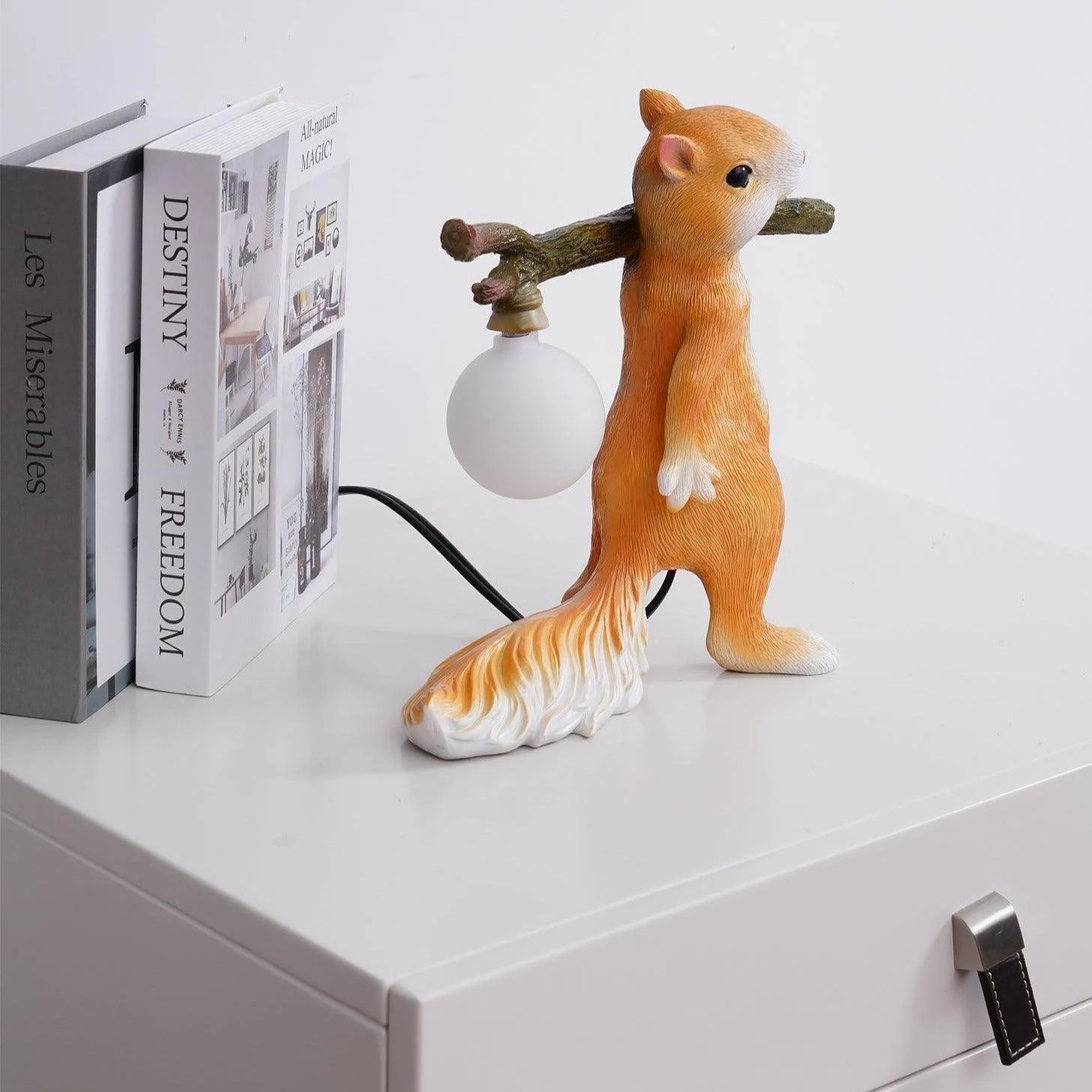 Squirrel Table Lamp 2 75ee9e31 D3e4 463b 9b64 97ab357887d9