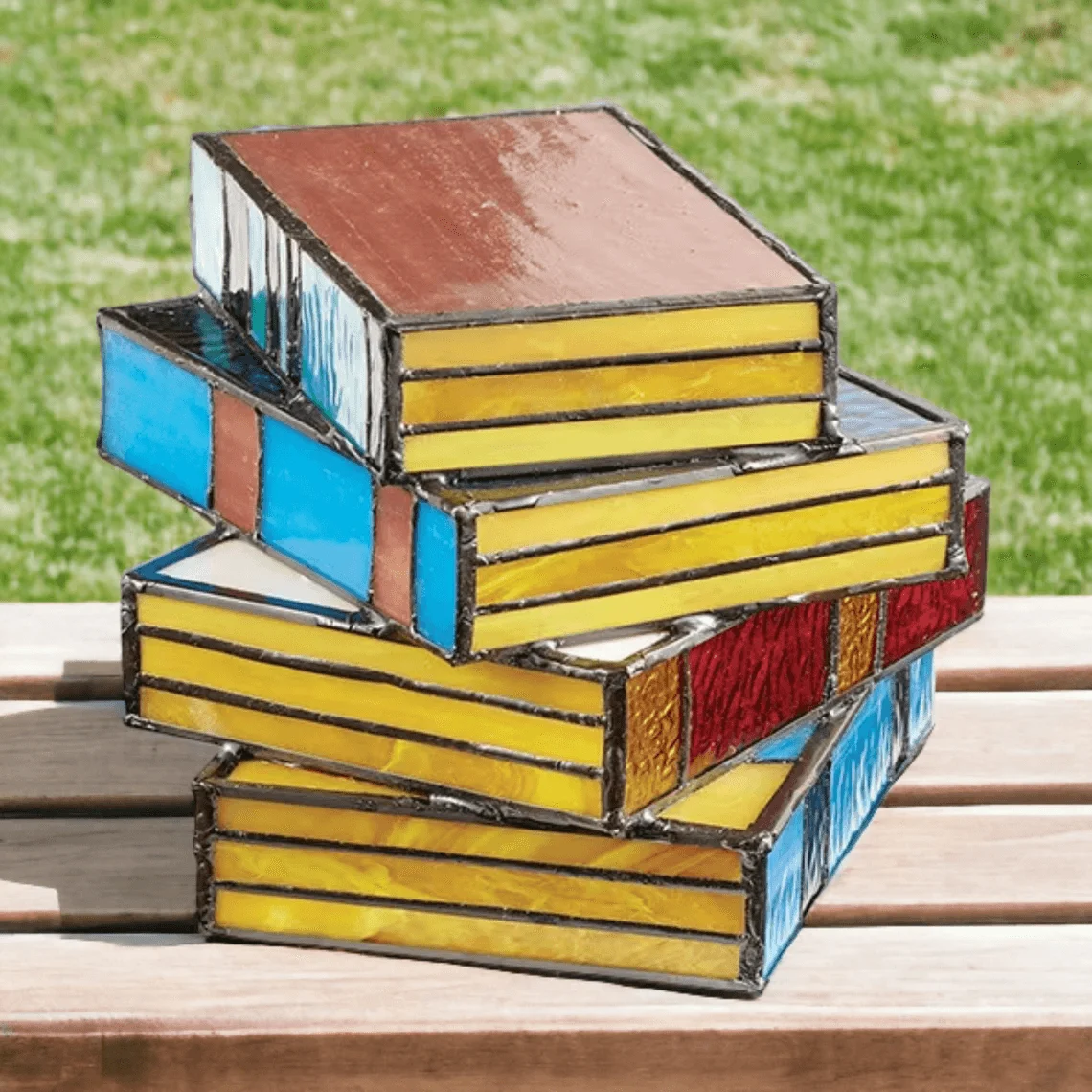 Resin Lamp with Stained Glass Effect - Stacked Books Design - ISTANBULLU LTD