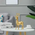 StandingReindeerGeometricSculpture Homeko3