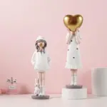 StreetArtBalloonGirlFigurine Homeko7