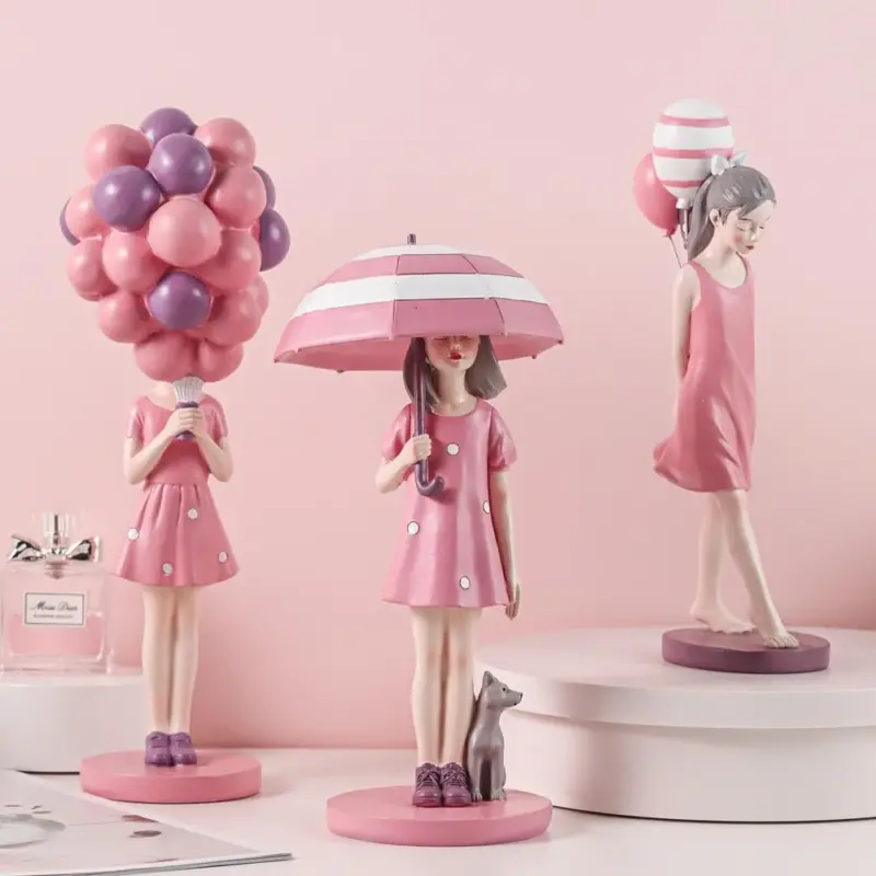 StreetArtBalloonGirlFigurine Homeko8
