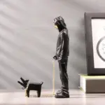 StreetDogWalkingFigurine Homeko13