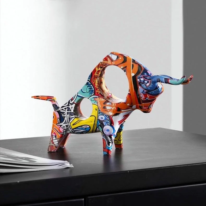 Street Graffiti Bull Sculptures - Homeko