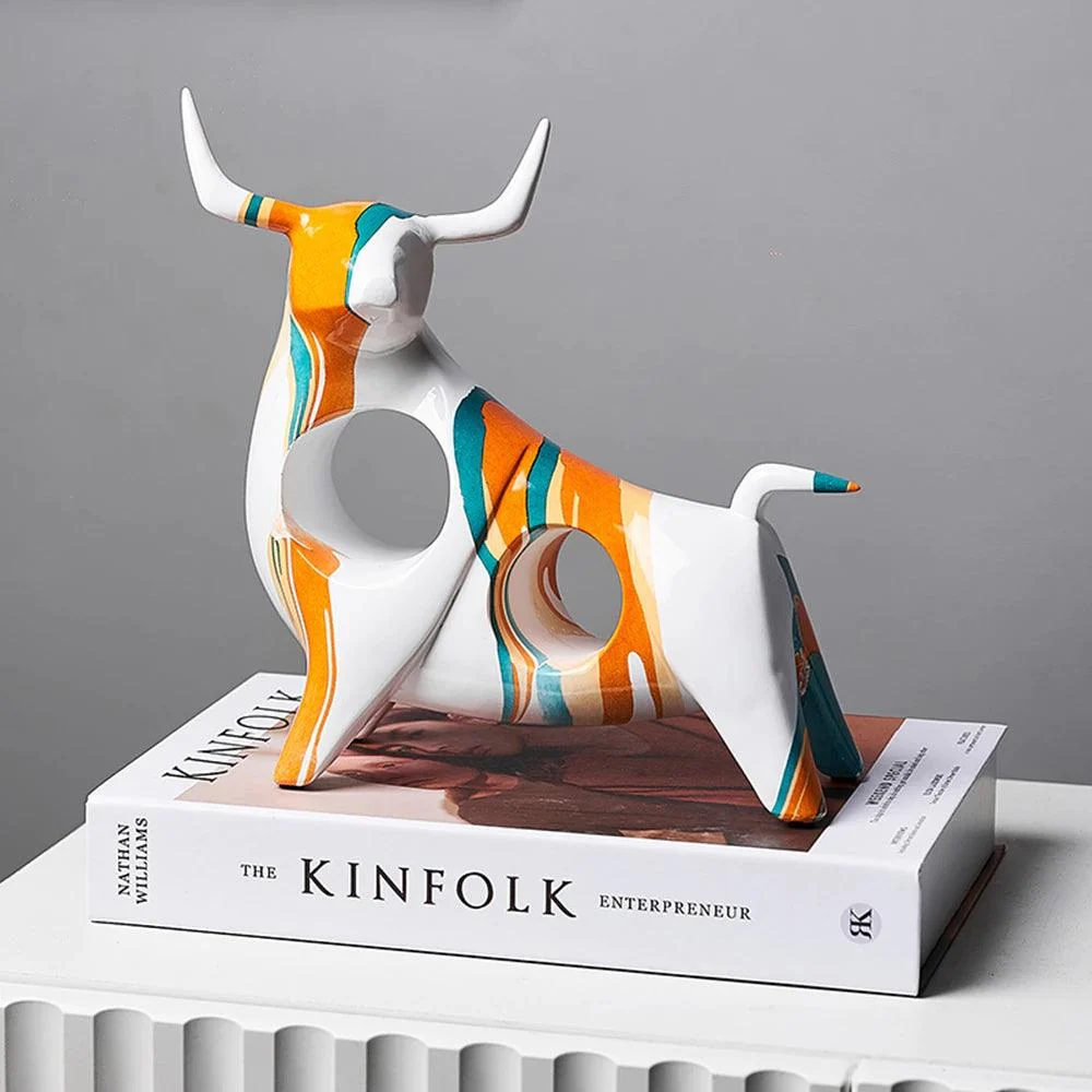 Street Graffiti Bull Sculptures - Homeko