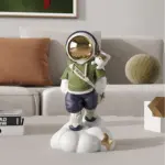 StreetwearOutfitAstronautDecor Homeko8