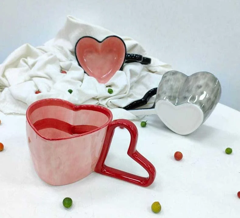 Sweet Ceramic Heart Shaped Mug - ISTANBULLU LTD