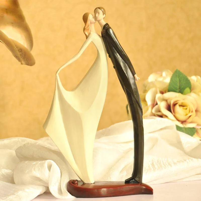 Sweet Couple Wedding gifts Sculptures and Statues - Homeko