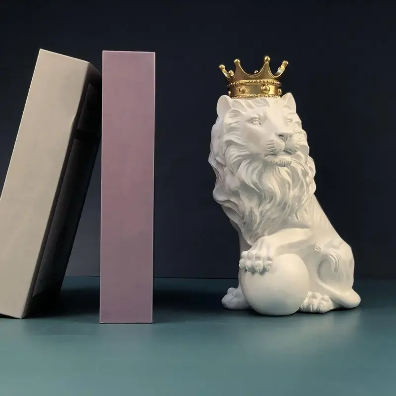 TheGoldenCrownLion Homeko6