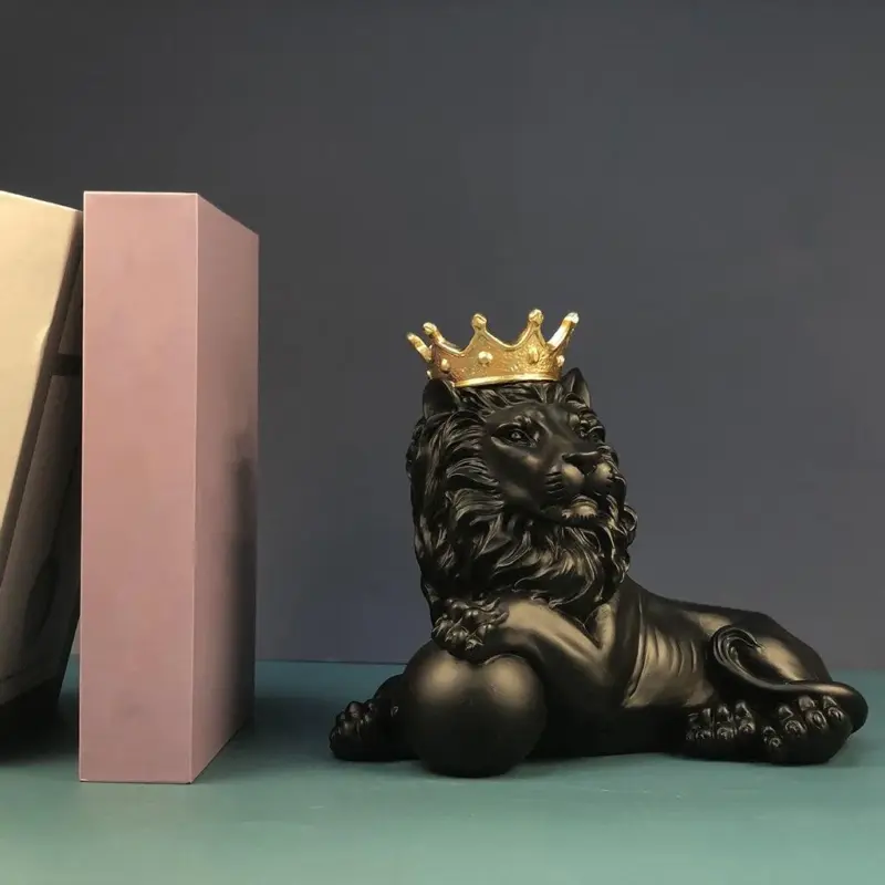 TheGoldenCrownLion Homeko9