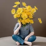 Thinker Vase Decorfaure